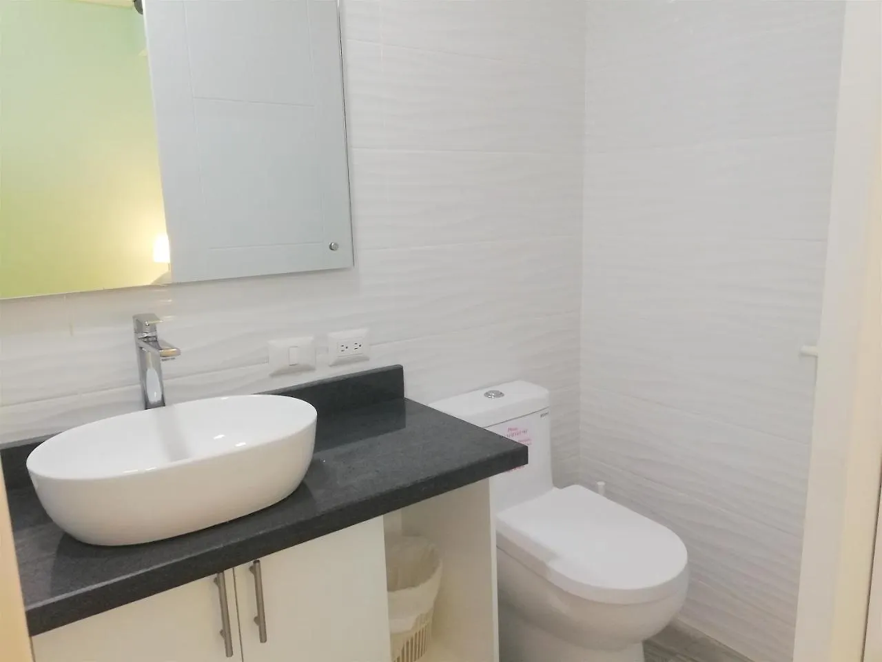 Coral Suites Beach Club & Spa